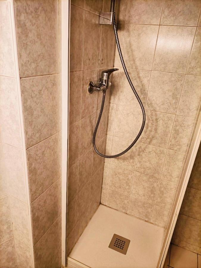 Dream Dwell Paris-Two-Bedroom Flat Near Pompidou Centre Ngoại thất bức ảnh