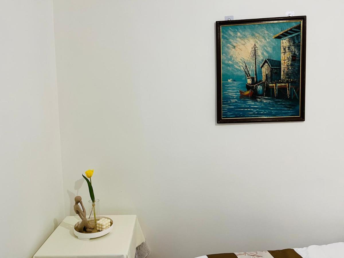 Dream Dwell Paris-Two-Bedroom Flat Near Pompidou Centre Ngoại thất bức ảnh