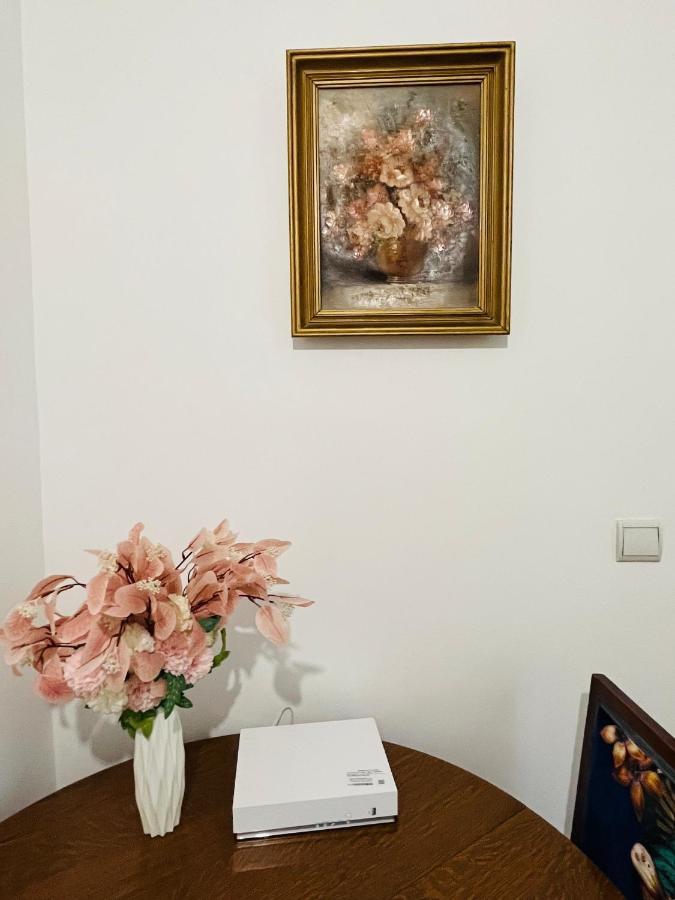 Dream Dwell Paris-Two-Bedroom Flat Near Pompidou Centre Ngoại thất bức ảnh