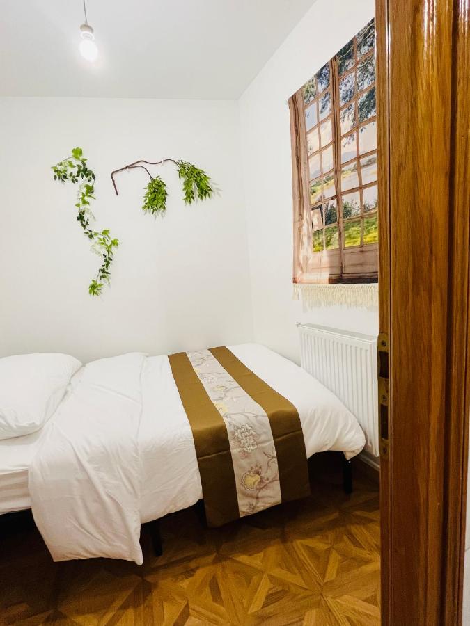 Dream Dwell Paris-Two-Bedroom Flat Near Pompidou Centre Ngoại thất bức ảnh